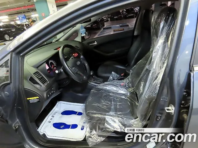 Kia K3 2014 thumb 6