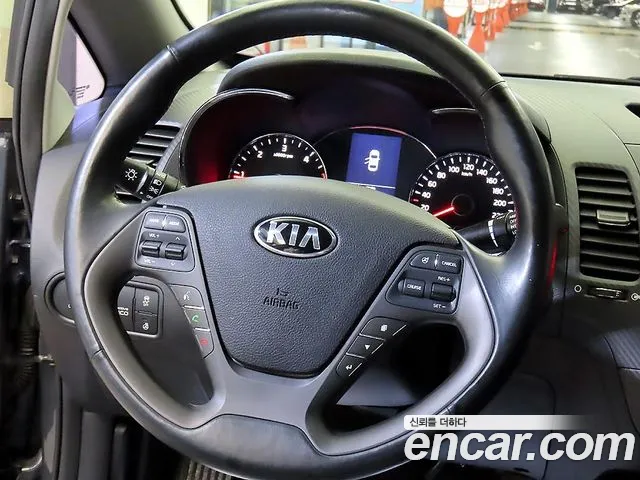 Kia K3 2014 thumb 8