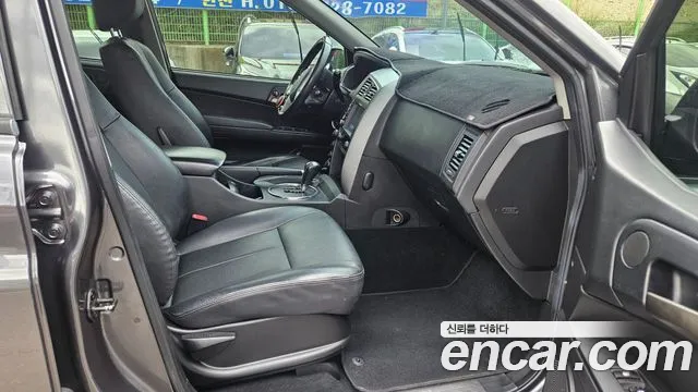 KG_Mobility_Ssangyong KORANDO 2015 thumb 10