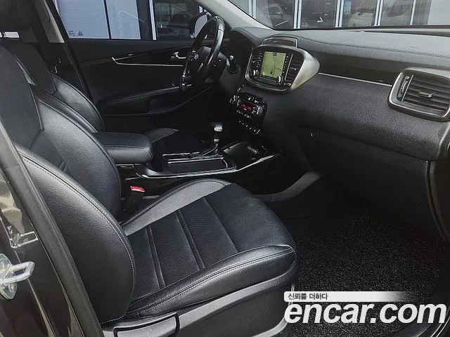 Kia Sorento 2019 thumb 8