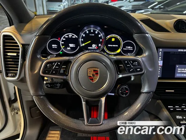 Porsche Cayenne 2020 thumb 6