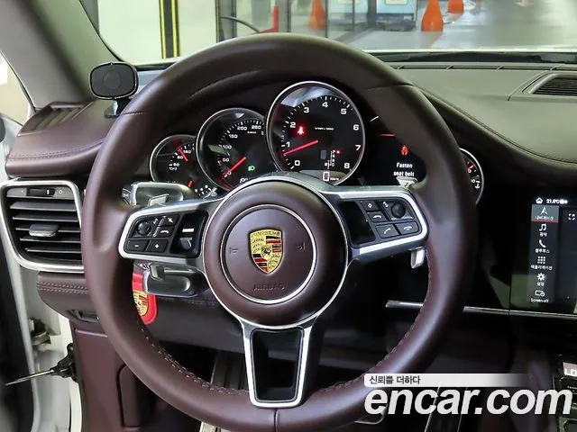 Porsche Panamera 2014 thumb 8