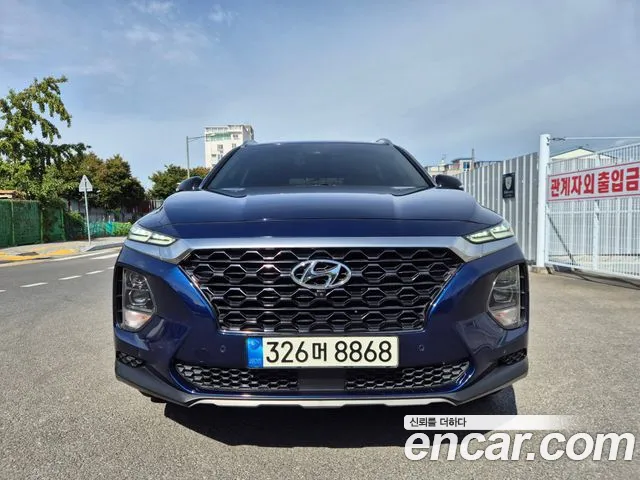 Hyundai Santa Fe 2018 thumb 3