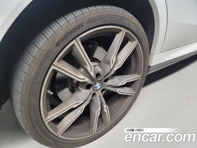 BMW X6 2020 thumb 9