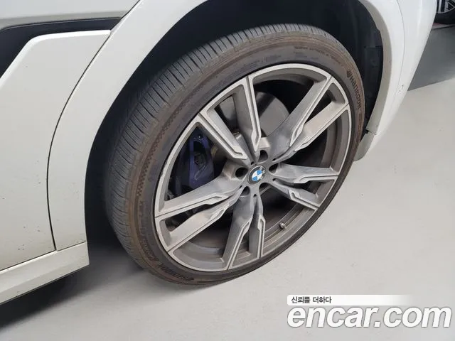 BMW X6 2020 thumb 10