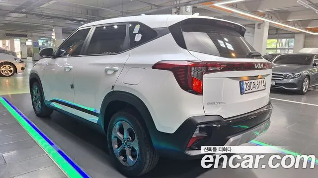 Kia Seltos 2023 thumb 6