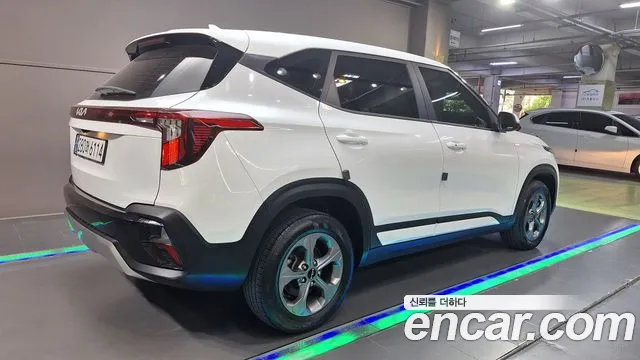 Kia Seltos 2023 thumb 7