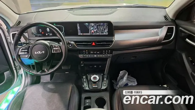 Kia Seltos 2023 thumb 9
