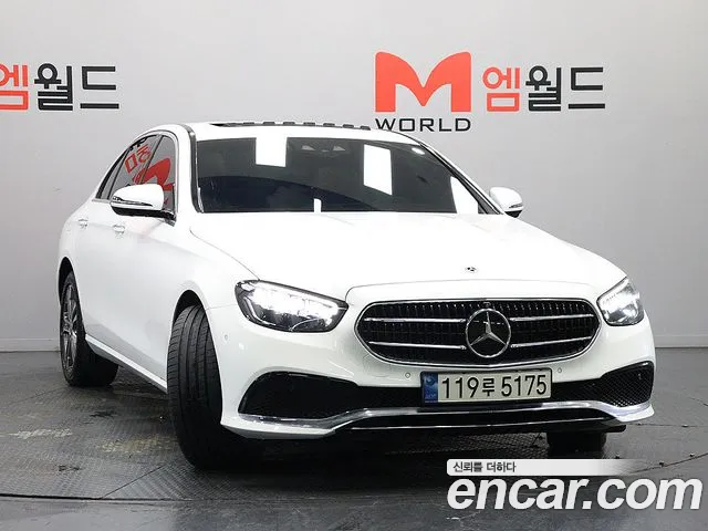 Mercedes-Benz E-Класс 2023 thumb 3
