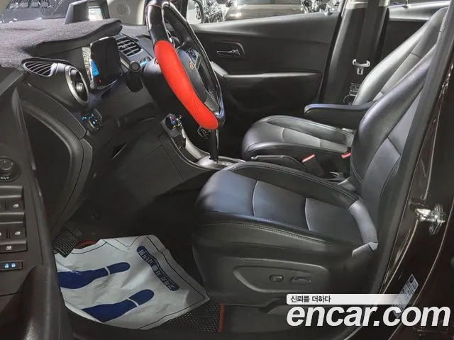 ChevroletGMDaewoo Tracker 2015 thumb 10