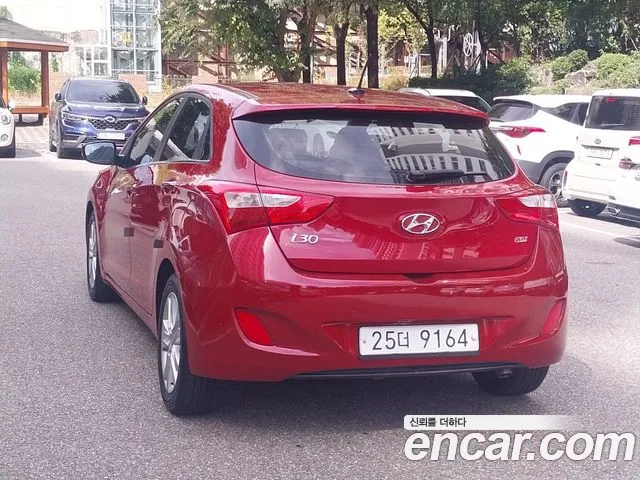 Hyundai i30 2014 thumb 2