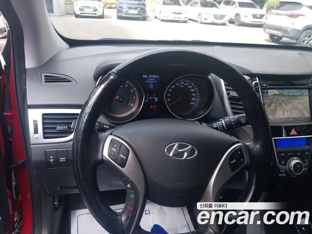 Hyundai i30 2014 thumb 10
