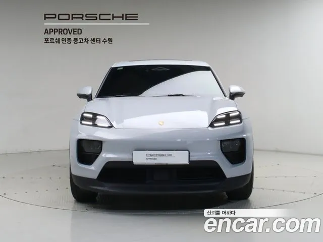 Porsche Macan 2025 thumb 3