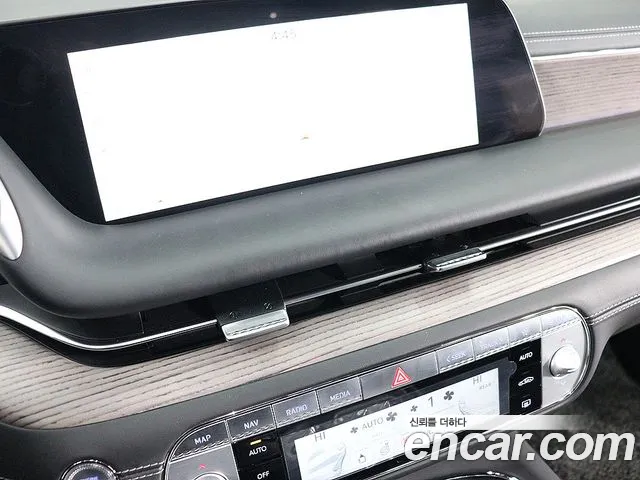 Genesis G90 2025 thumb 9
