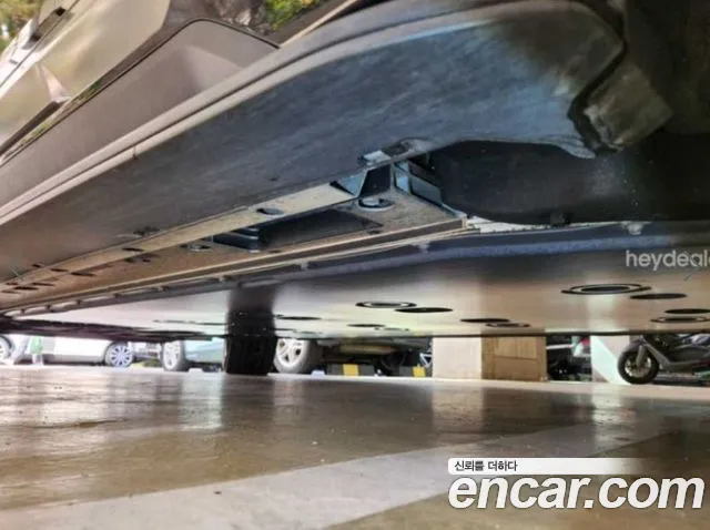 Kia EV9 2023 thumb 8