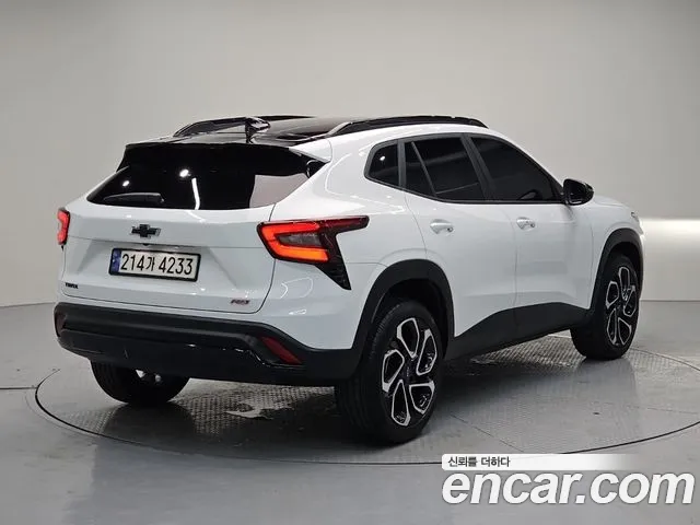 ChevroletGMDaewoo Tracker 2023 thumb 2