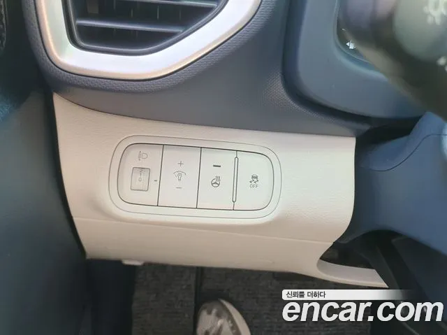 Hyundai Venue 2023 thumb 10