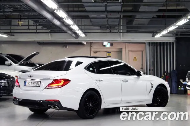 Genesis G70 2019 thumb 6