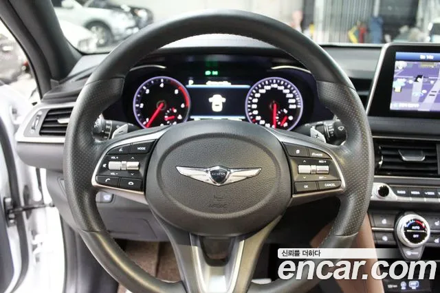 Genesis G70 2019 thumb 8