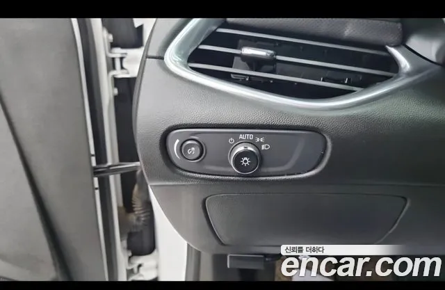 ChevroletGMDaewoo Malibu 2019 thumb 6