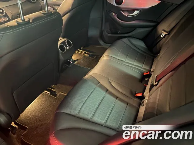 Mercedes-Benz C-Класс 2016 thumb 10