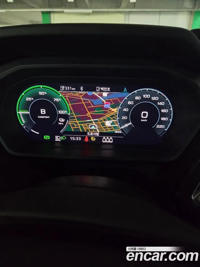 Audi Q4 e-tron 2022 thumb 5