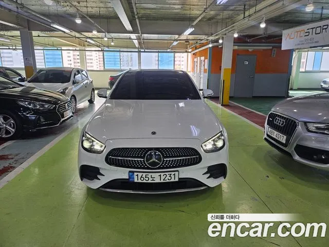 Mercedes-Benz E-Класс 2022 thumb 3