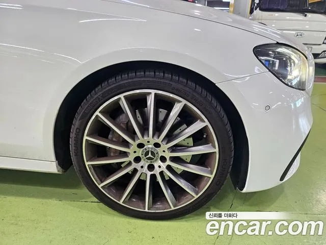 Mercedes-Benz E-Класс 2022 thumb 5