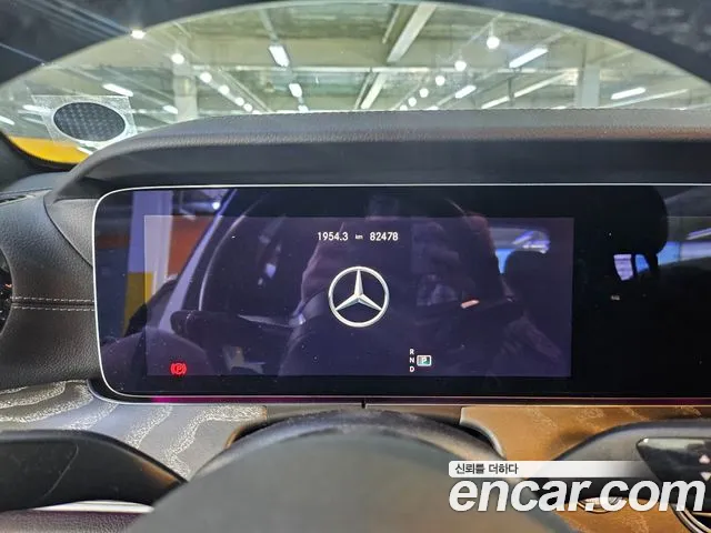 Mercedes-Benz E-Класс 2022 thumb 8