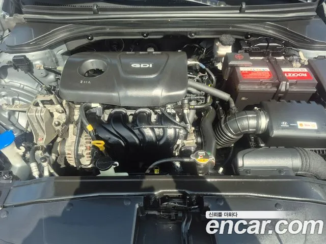 Hyundai Avante 2015 thumb 7