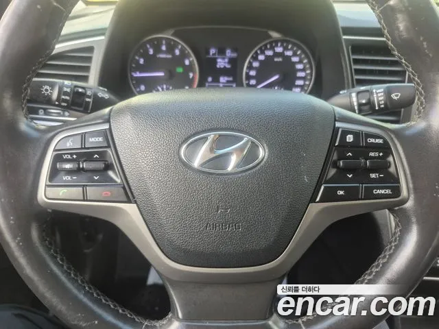 Hyundai Avante 2015 thumb 9