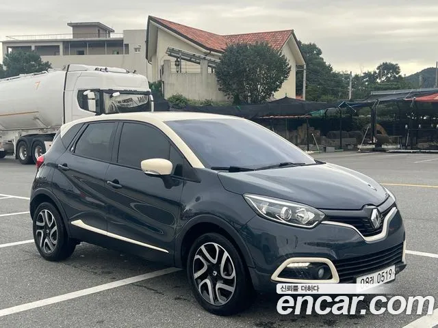 Renault-KoreaSamsung Captur 2015 thumb 3