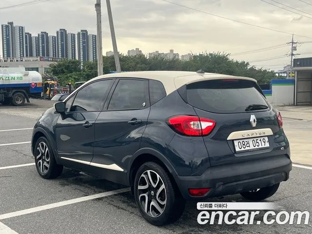 Renault-KoreaSamsung Captur 2015 thumb 4