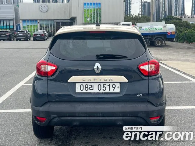 Renault-KoreaSamsung Captur 2015 thumb 5