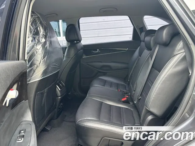 Kia Sorento 2016 thumb 8