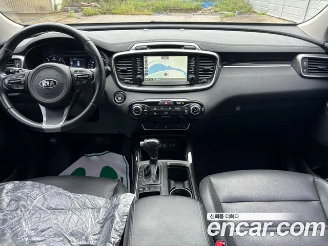 Kia Sorento 2016 thumb 9