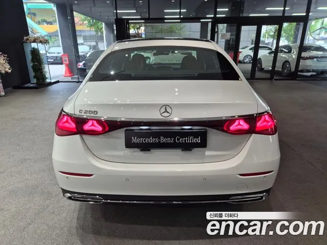 Mercedes-Benz E-Класс 2026 thumb 4