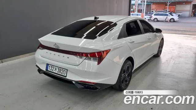 Hyundai Avante 2022 thumb 2