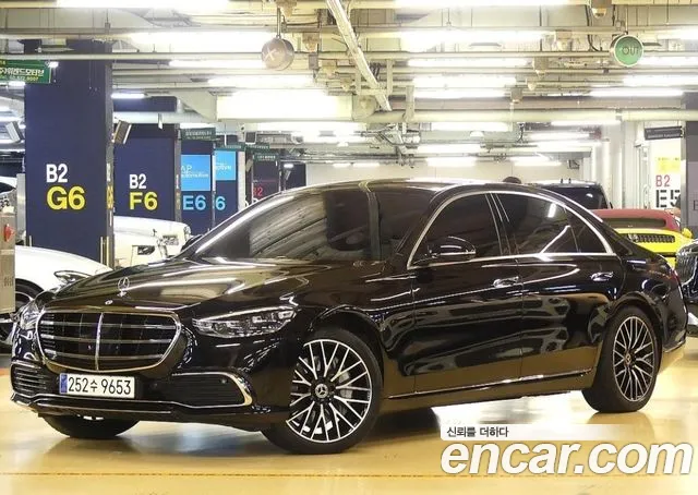 Mercedes-Benz S-Класс 2024 thumb 2