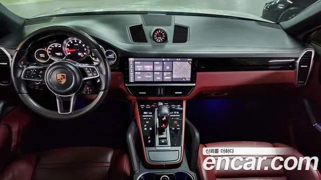 Porsche Cayenne 2020 thumb 7
