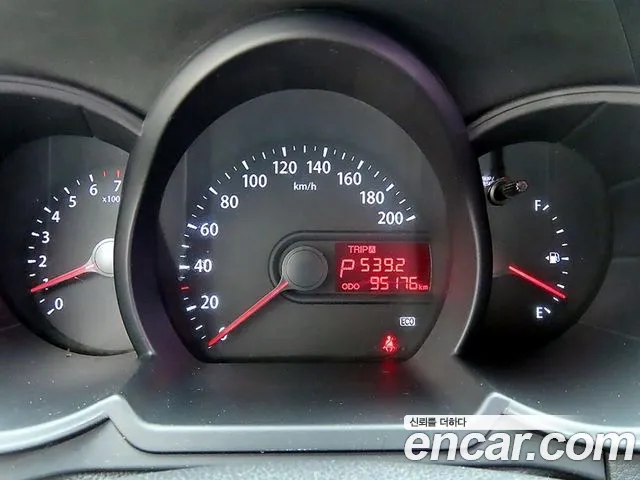 Kia Morning 2011 thumb 8