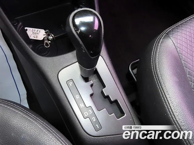 Kia Morning 2011 thumb 9