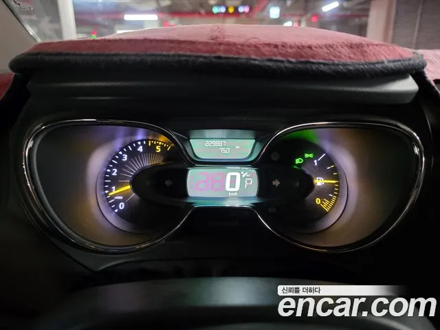 Renault-KoreaSamsung Captur 2015 thumb 10