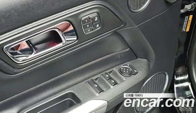 Ford Mustang Mach-E 2016 thumb 10