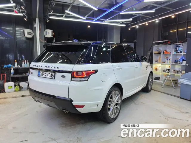 Land Rover Range Rover Sport 2017 thumb 2