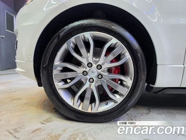 Land Rover Range Rover Sport 2017 thumb 5