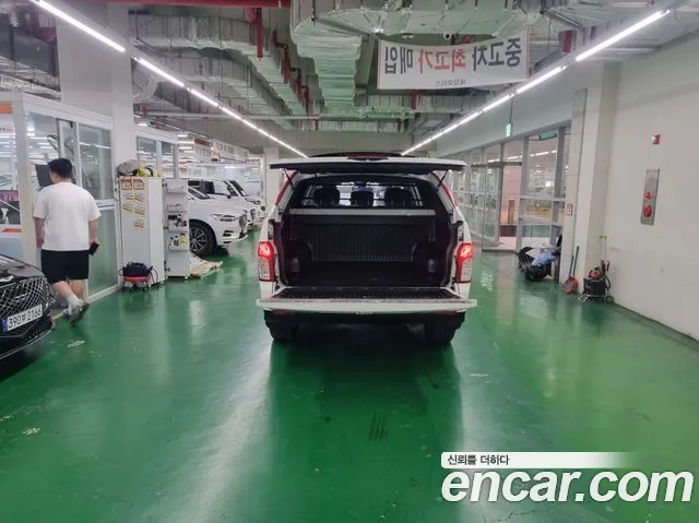 KG_Mobility_Ssangyong KORANDO 2017 thumb 4