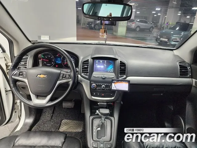 ChevroletGMDaewoo Captiva 2016 thumb 6