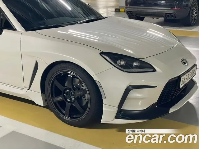 Toyota GT86 2025 thumb 6