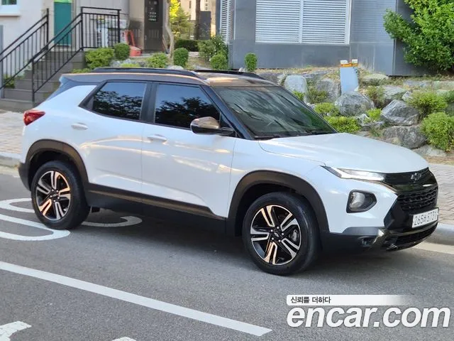 ChevroletGMDaewoo TrailBlazer 2021 thumb 2